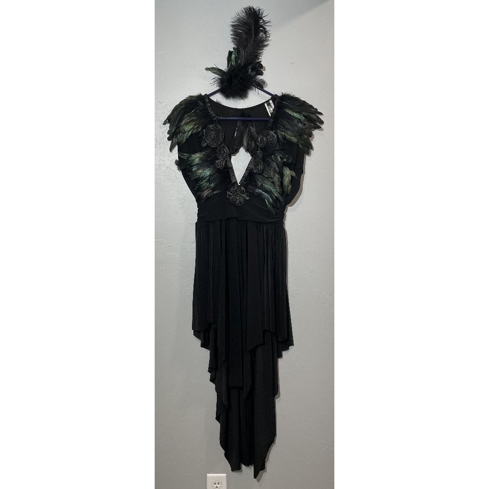 Uptown dance dress with feathers